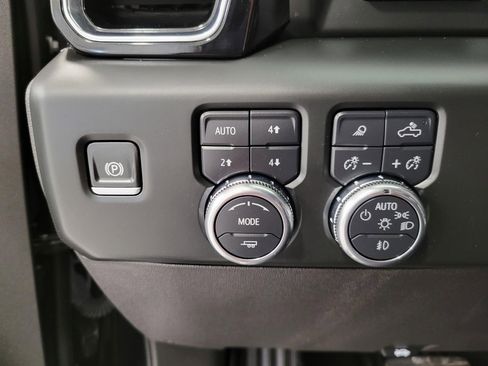 Used 2024 GMC Sierra 1500 Denali w/ Denali Reserve Package image 11