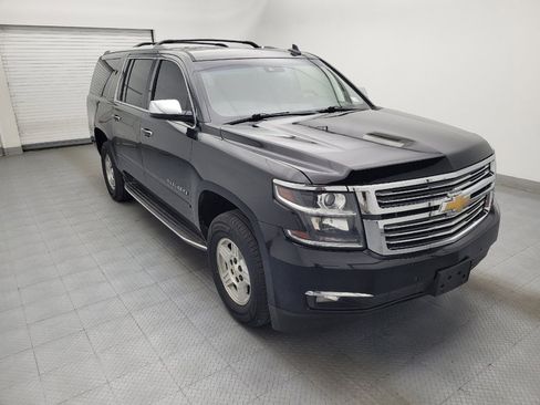 Used 2015 Chevrolet Suburban LTZ image 13