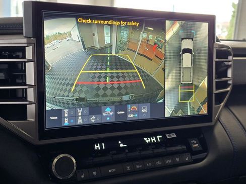 New 2026 Toyota Tundra Platinum image 31