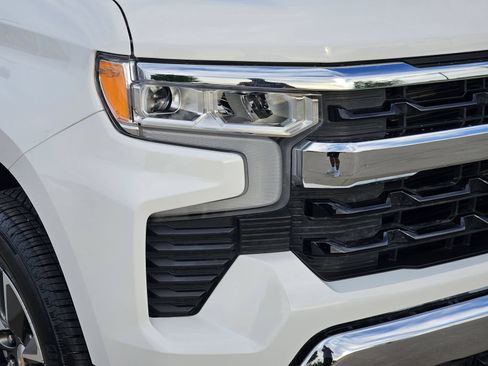 New 2026 Chevrolet Silverado 1500 LT w/ Texas Edition Plus AWD/4WD image 9