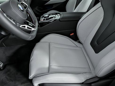 Used 2026 BMW M5 Touring w/ Executive Package AWD/4WD image 22