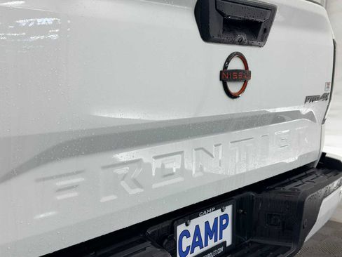 Used 2022 Nissan Frontier PRO-4X w/ Pro-4X Premium Package image 12