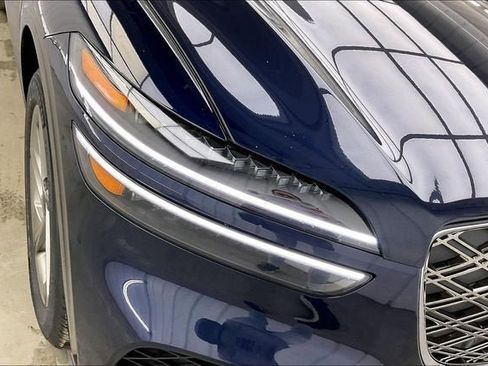 New 2026 Genesis GV70 2.5T Select image 36