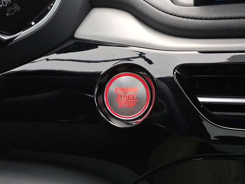 Certified 2026 Acura MDX FWD w/ Technology Package image 26