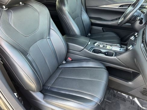 Certified 2023 INFINITI QX60 Luxe w/ Vision Package image 10