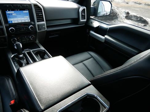 Used 2018 Ford F150 Lariat w/ Equipment Group 502A Luxury image 15