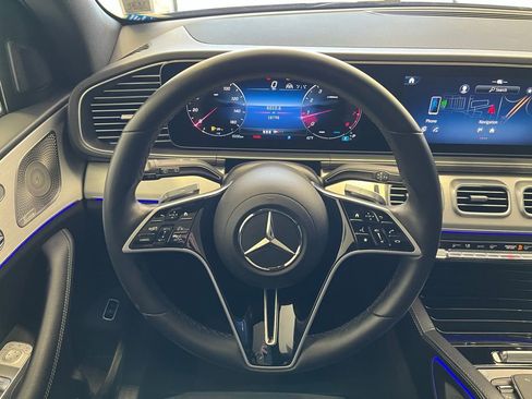 Used 2025 Mercedes-Benz GLE 350 4MATIC image 36
