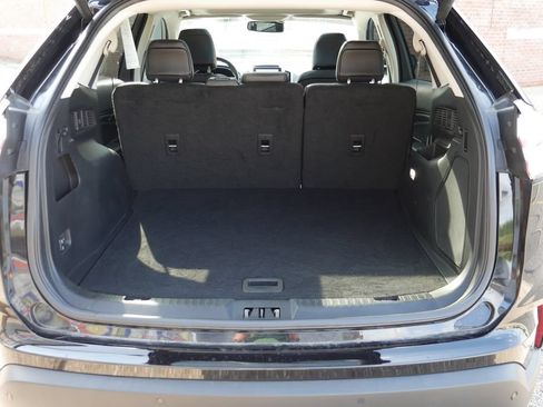 Used 2024 Ford Edge Titanium AWD/4WD image 5