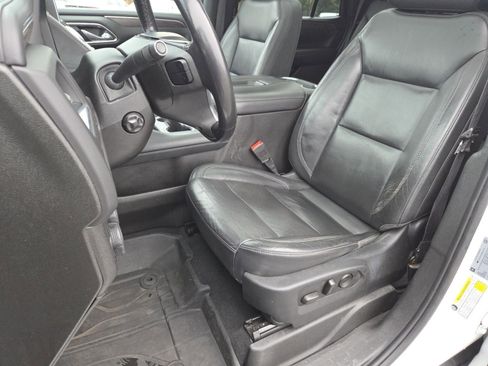 Used 2021 Chevrolet Tahoe Z71 w/ Z71 Signature Package image 35