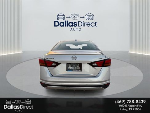 Used 2024 Nissan Altima 2.5 SV image 7