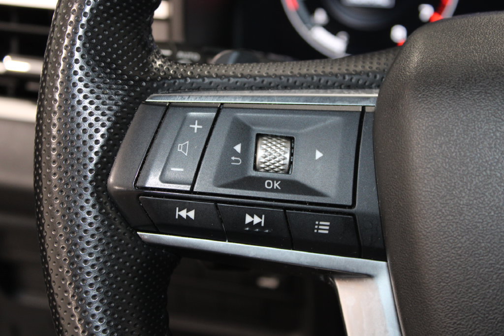 Used 2023 Mitsubishi Outlander SE Black Edition AWD/4WD image 34