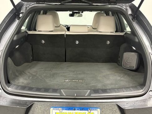 Used 2023 Lexus UX 250h FWD w/ Accessory Package (Z1) image 8