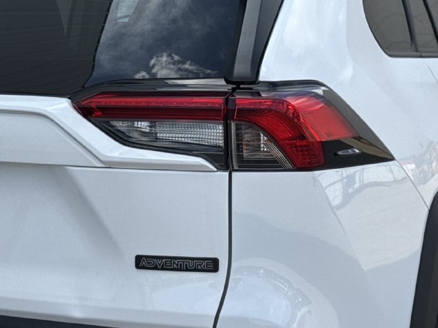 Used 2024 Toyota RAV4 Adventure AWD/4WD image 7