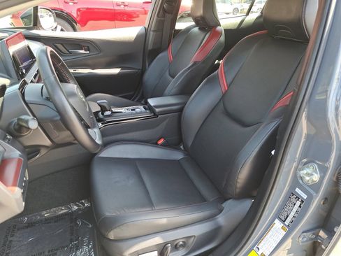 Used 2023 Toyota Prius Prime FWD image 15