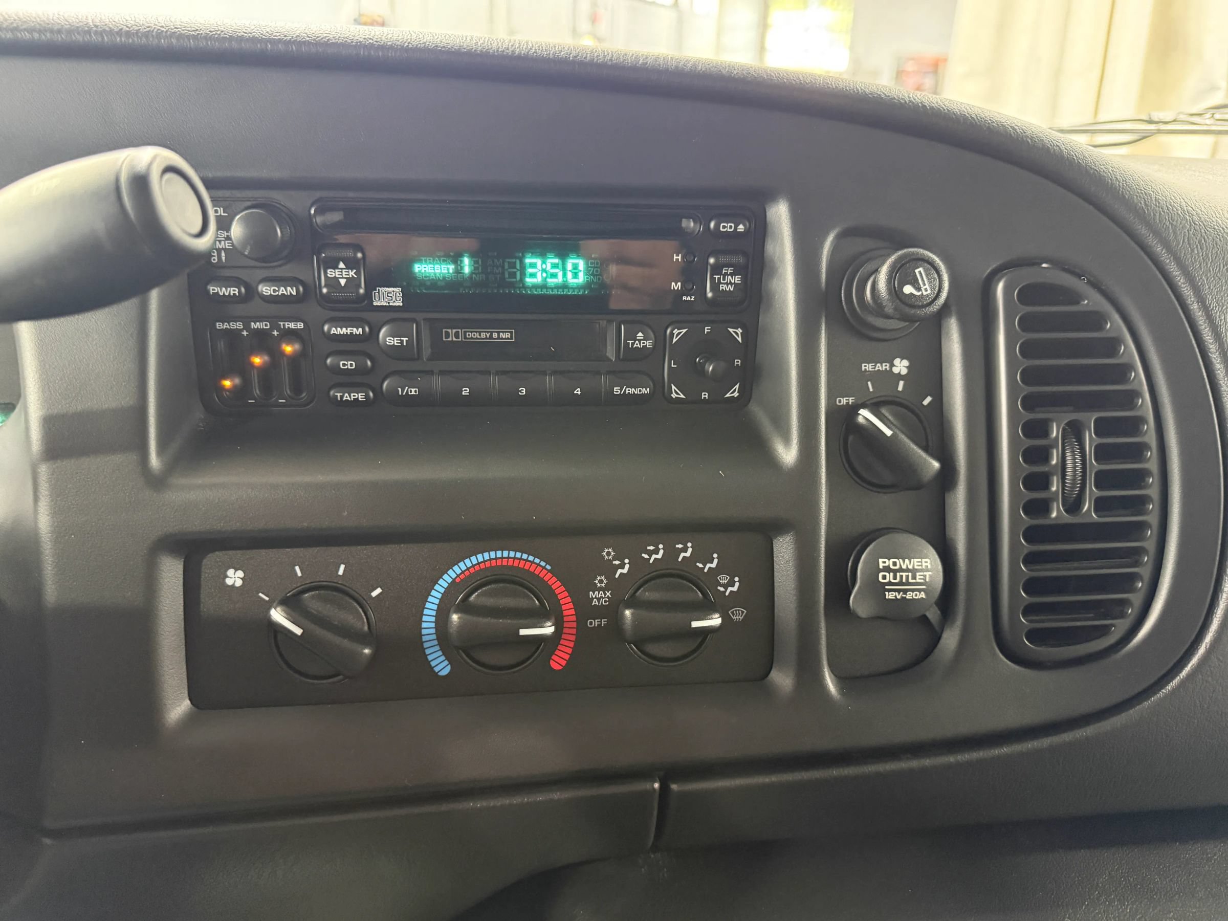 Used 2001 Dodge B1500 RWD image 57