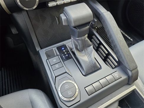 Certified 2024 Toyota Tacoma SR5 image 16