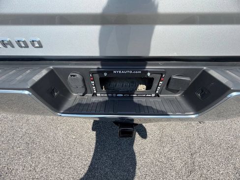 Used 2019 Chevrolet Silverado 1500 LT AWD/4WD image 45