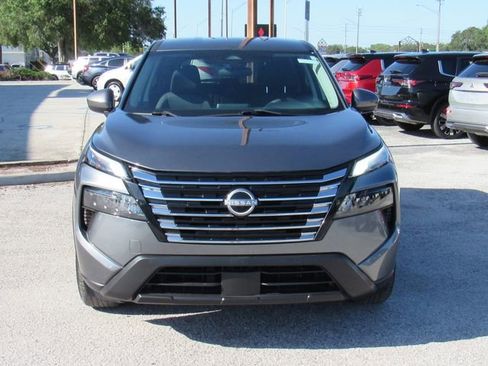 Used 2024 Nissan Rogue SV FWD image 7