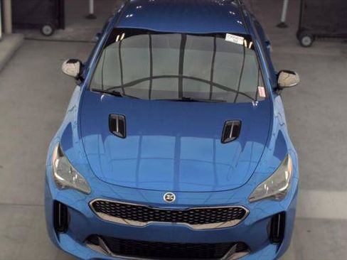 Used 2018 Kia Stinger GT RWD image 3