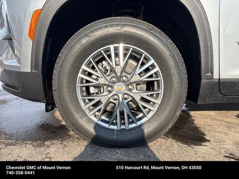 New 2026 Chevrolet Traverse LT w/ Driver Confidence Package image 23