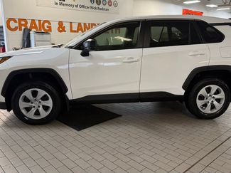 Used 2024 Toyota RAV4 LE video 2