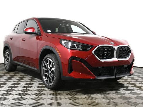 New 2026 BMW X2 xDrive28i w/ Technology Package AWD/4WD image 9