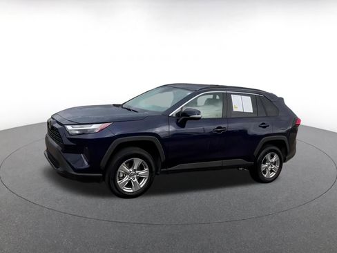 Used 2025 Toyota RAV4 XLE image 7
