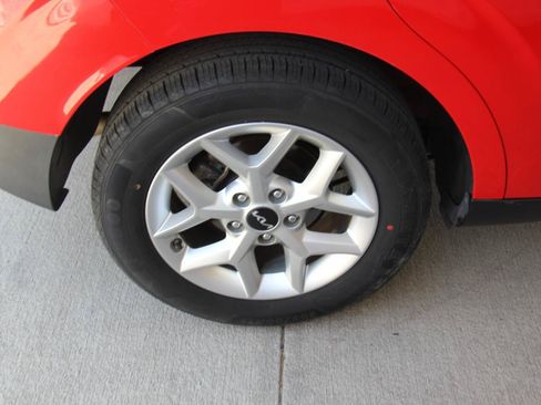 Used 2022 Kia Soul LX w/ Technology Package FWD image 28