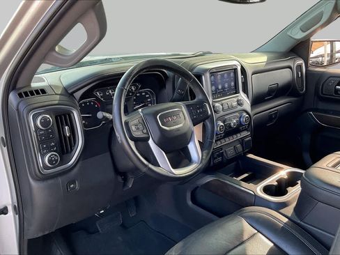 Used 2019 GMC Sierra 1500 SLT AWD/4WD image 17