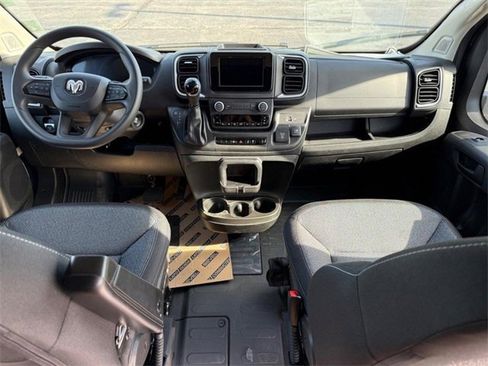 New 2025 RAM ProMaster 2500 w/ Quick Order Package 22G SLT image 13