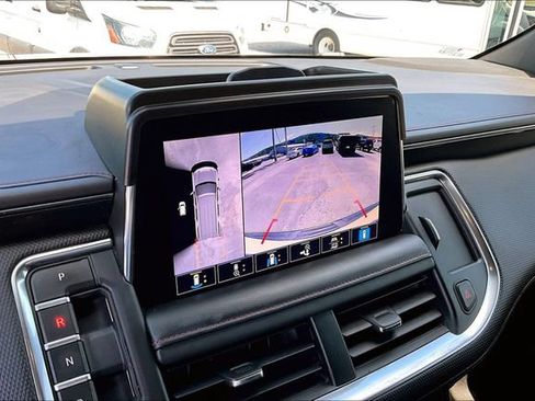 Used 2021 Chevrolet Tahoe RST w/ Luxury Package AWD/4WD image 22