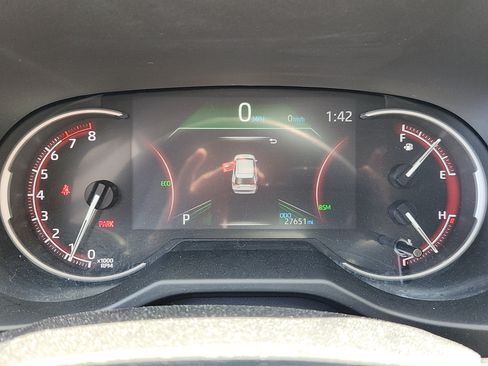 Certified 2025 Toyota RAV4 XLE FWD image 13