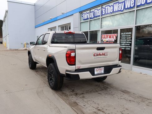 New 2026 GMC Canyon Elevation w/ Convenience Package AWD/4WD image 8