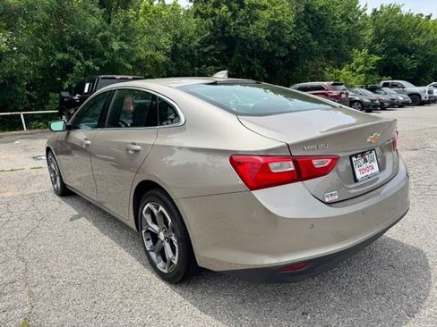 Used 2024 Chevrolet Malibu LT FWD image 4