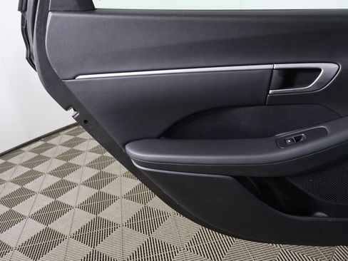 Used 2025 Hyundai Sonata SEL FWD image 24