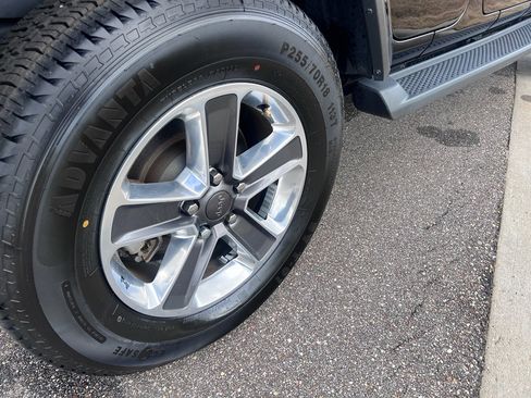 Certified 2021 Jeep Wrangler Unlimited Sahara image 7