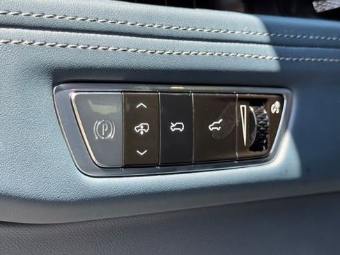 New 2025 Cadillac Escalade IQ Luxury 2 image 20