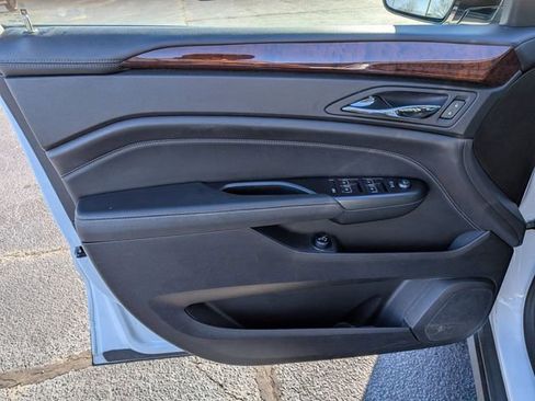 Used 2016 Cadillac SRX Performance w/ Driver Awareness Package image 12