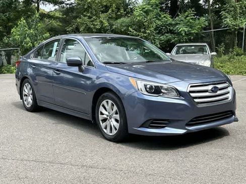 Used 2016 Subaru Legacy 2.5i Premium AWD/4WD image 27