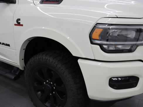 Used 2022 RAM 2500 Laramie w/ Night Edition AWD/4WD image 25