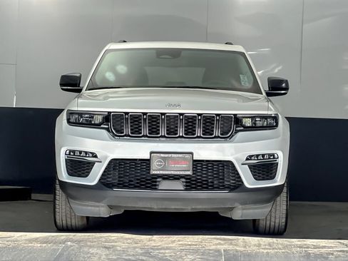 Used 2023 Jeep Grand Cherokee Limited AWD/4WD image 8