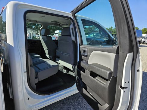 Used 2016 Chevrolet Silverado 3500 W/T image 25