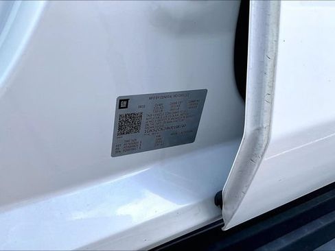 Used 2019 GMC Yukon Denali w/ Enhanced Security Package AWD/4WD image 35