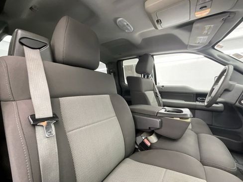 Used 2006 Ford F150 XLT image 12