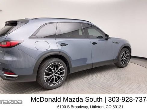 Certified 2025 MAZDA CX-70 Plug-In Hybrid w/ Premium Plus AWD/4WD image 2