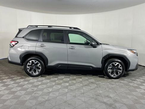 New 2026 Subaru Forester Premium image 5