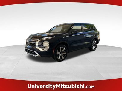 New 2025 Mitsubishi Outlander SE