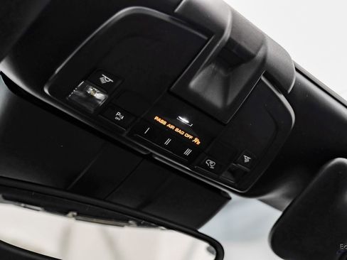 Used 2016 Porsche 911 Turbo S image 43