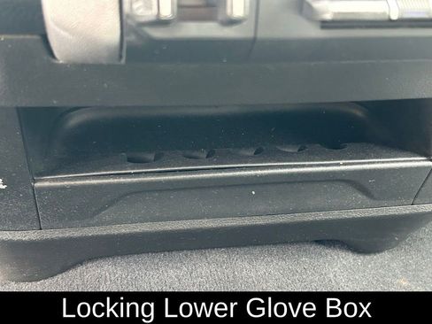 Used 2024 RAM 2500 Big Horn image 23