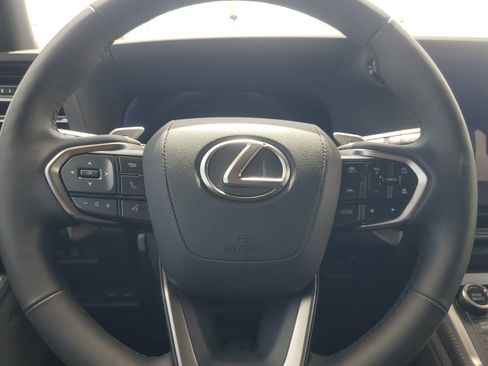 Used 2025 Lexus GX 550 w/ Accessory Package (CT) AWD/4WD image 24